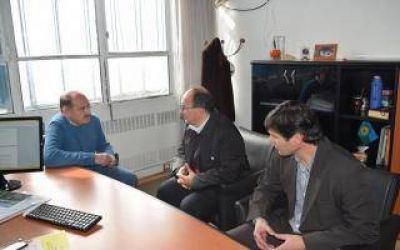 Saladillo: Salom�n firm� convenio para la 4� etapa de los desag�es pluviales