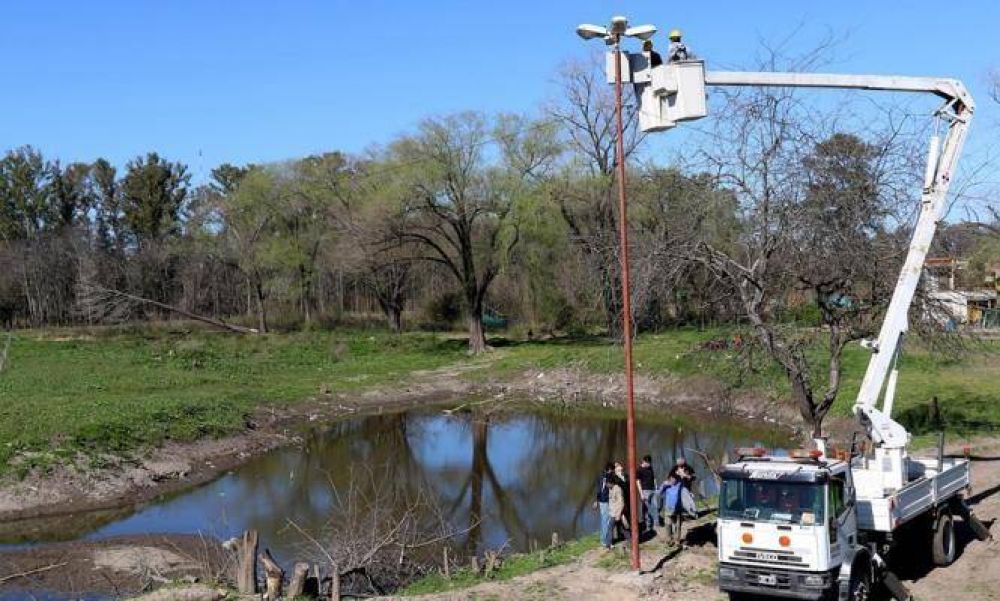Instalan sensores en el r�o Luj�n para anticipar posibles inundaciones