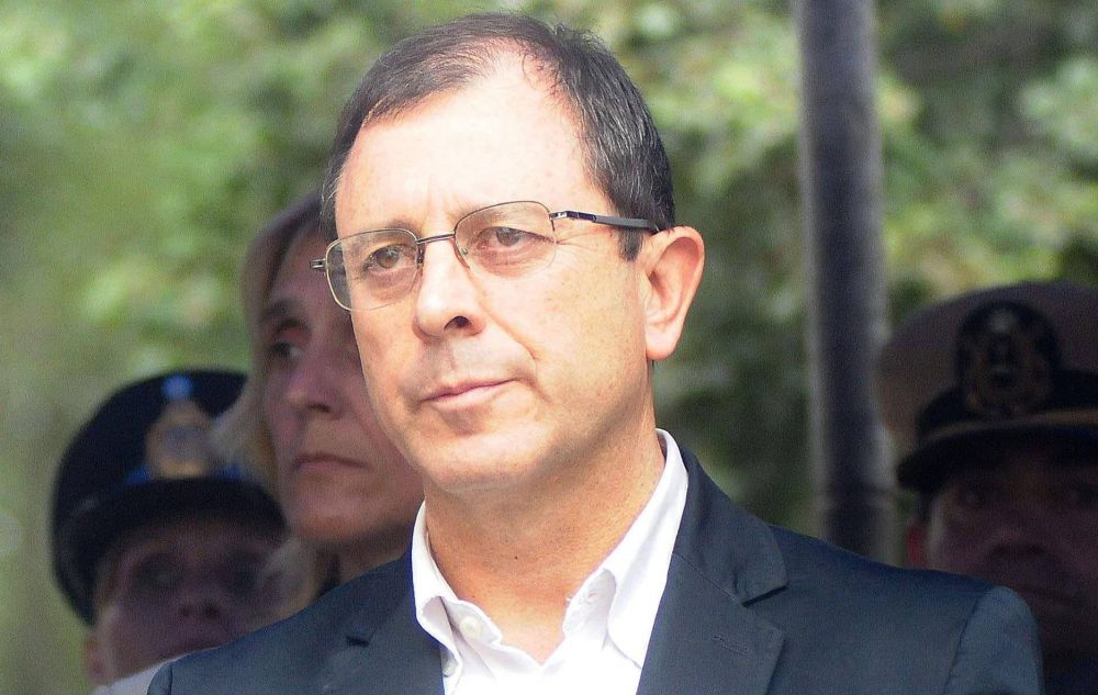 El Ejecutivo eval�a tomar deuda para recomponer las finanzas del municipio