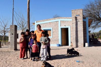 Se inauguran viviendas sociales y otras obras m�s