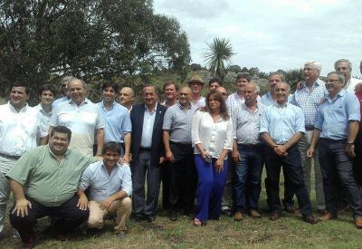 Los radicales se preparan para un fuerte debate interno