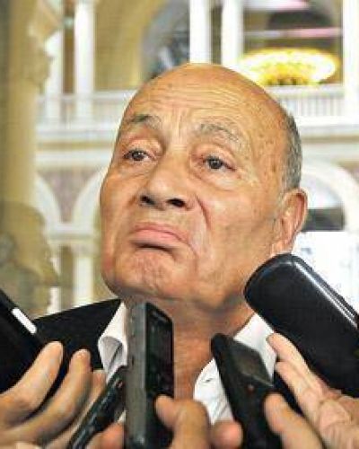 Un pe�n mandado a embarrar la cancha