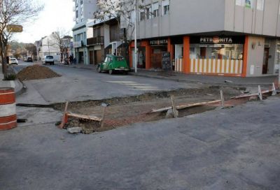 Avanzan obras de infraestructura vial en diferentes zonas de la ciudad