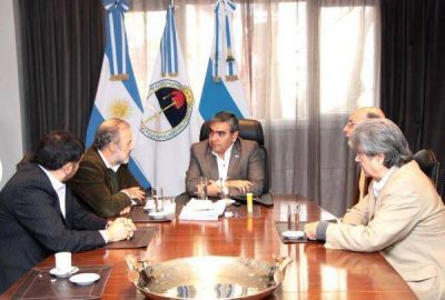 Alfaro pide revisar el esquema de coparticipaci�n para fortalecer a los municipios