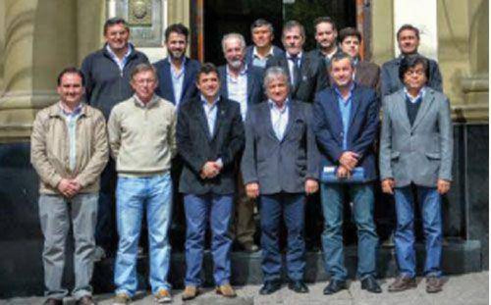 Se reunieron titulares de bloques del PJ-FpV