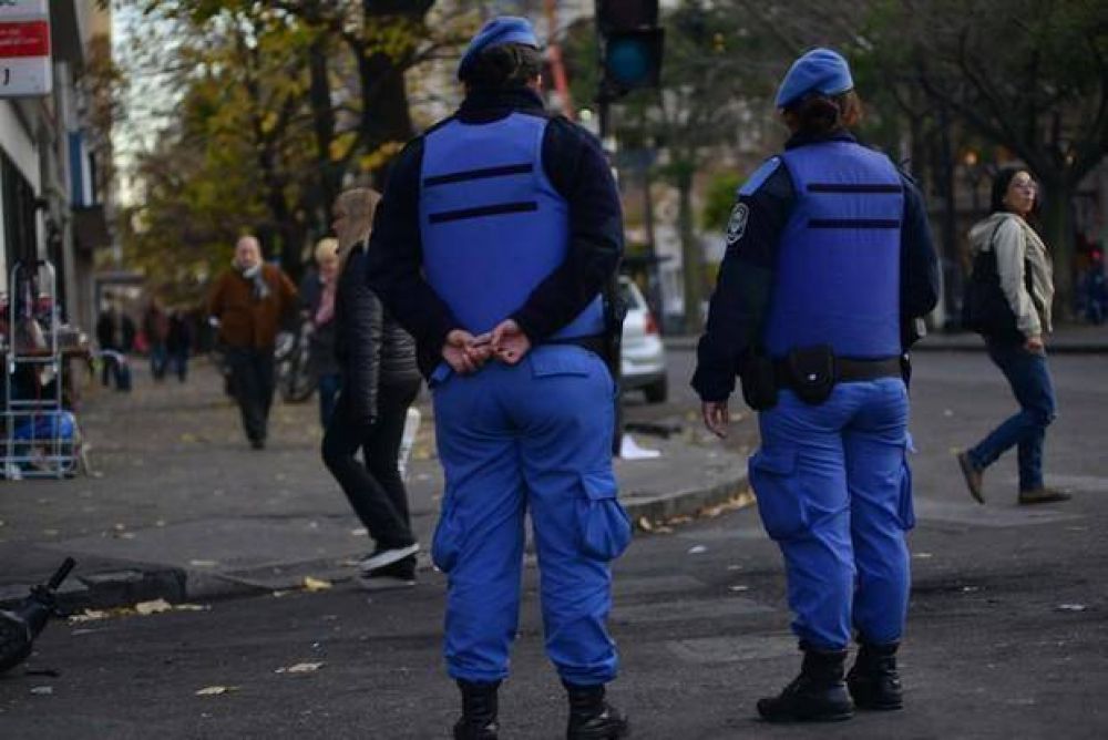 Por ahora, no abrir�n nuevo cupo de polic�as locales para La Plata
