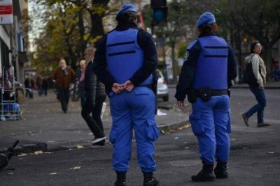 Por ahora, no abrir�n nuevo cupo de polic�as locales para La Plata