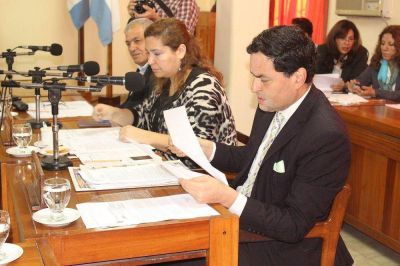 Piden la remoci�n de Posse de la banca de concejal