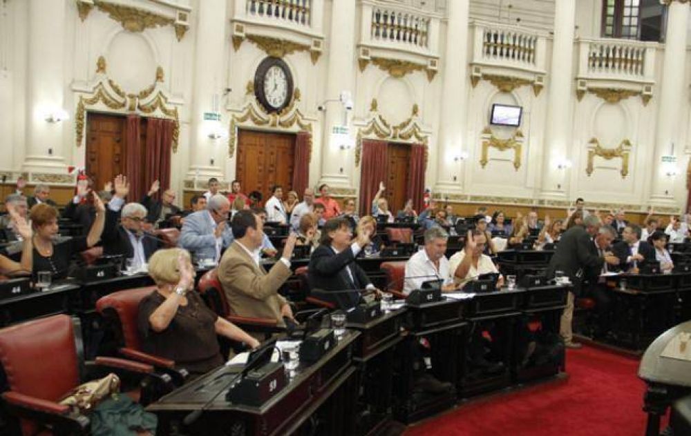 C�rdoba abre el debate por el fin a la reelecci�n indefinida