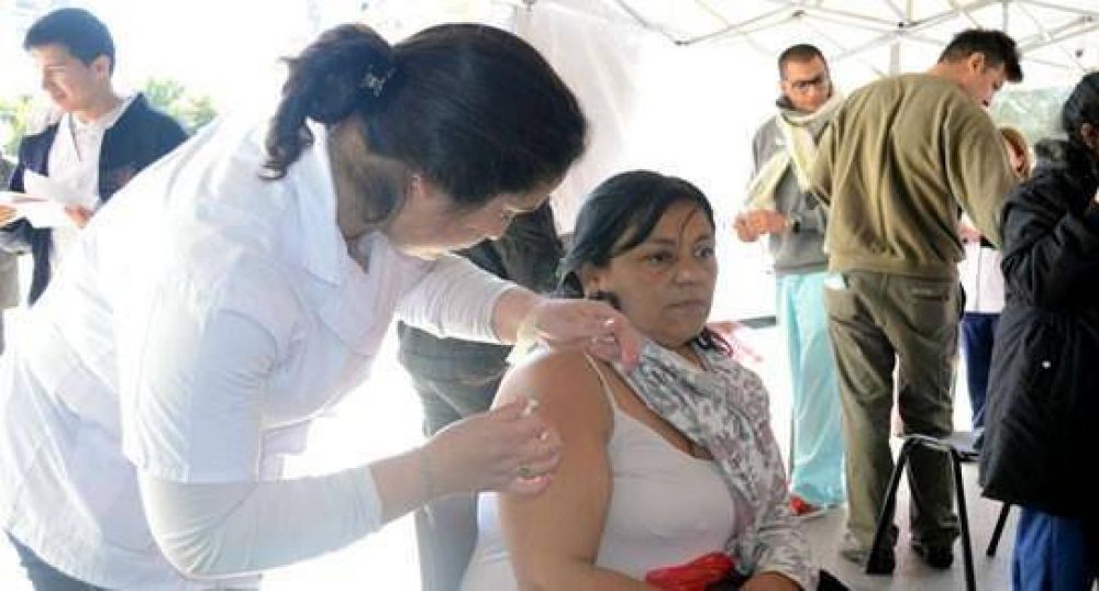 Hepatitis B: 10 mil santafesinos ya se aplicaron la vacuna