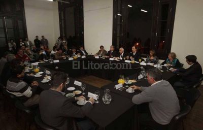 Reuni�n para la conformaci�n del �rea Metropolitana Gran Santa Fe
