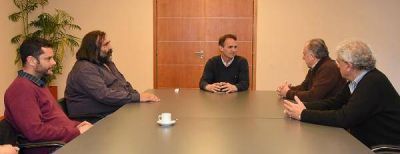 Katopodis recibi� a Baradel y Yasky