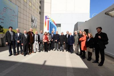 Zubin Mehta de visita en la AMIA: