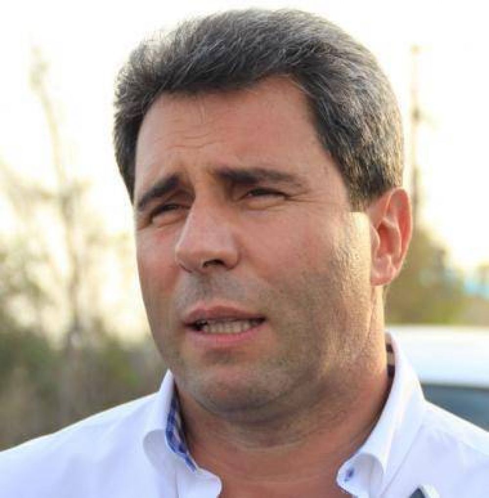 U�ac neg� estar entre los gobernadores que proponen un quiebre con Cristina