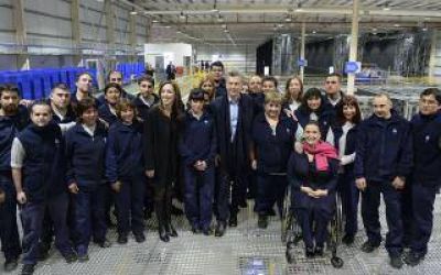Vidal acompa�� a Macri en la inauguraci�n de una planta de Distribuci�n en Avellaneda