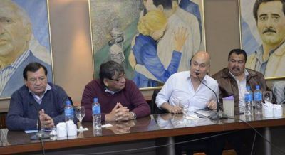 La oposici�n a la CGT unificada no logr� articular una central alternativa