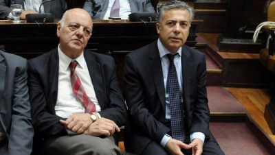 La UCR busca proteger a Cornejo de la pol�mica del gas