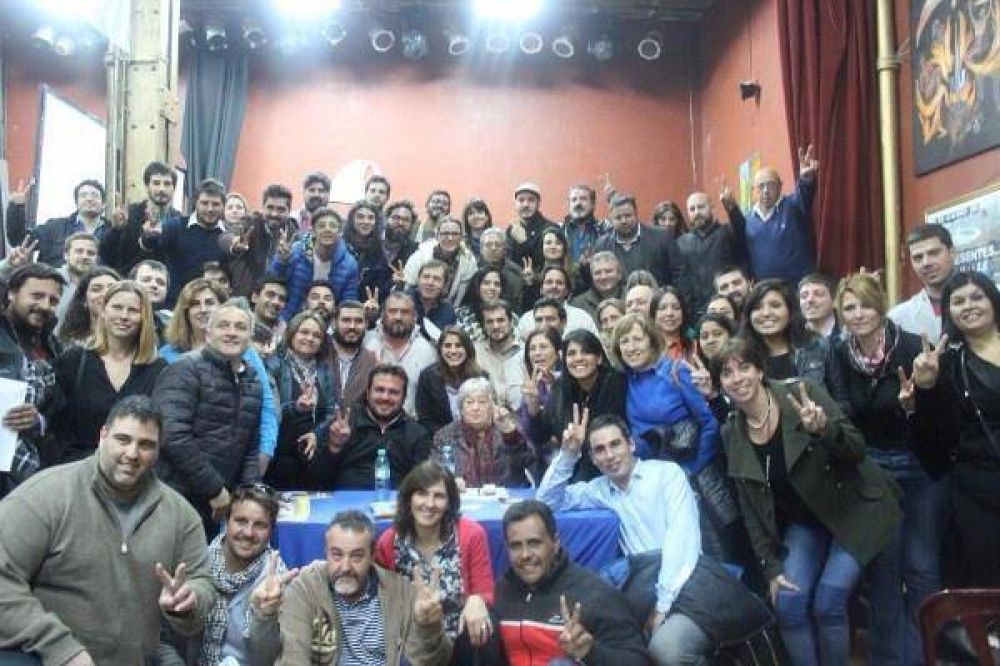 Las bases K bancan a Hebe y la acompa�an en la marcha de la resistencia