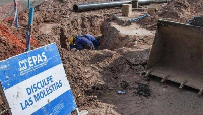 Reparan el acueducto que dej� sin agua a la zona centro oeste