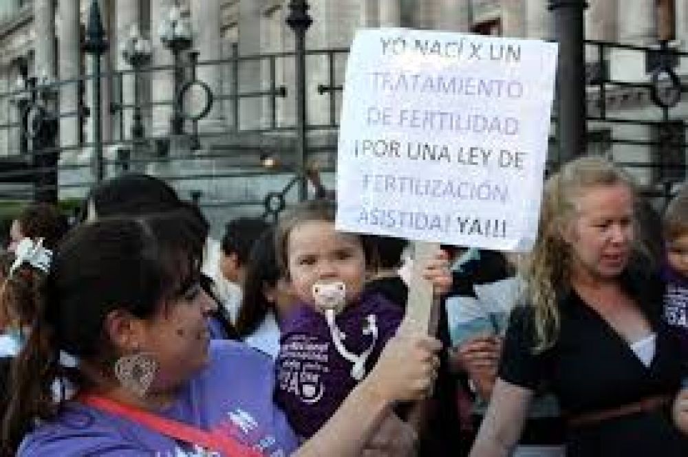 M�s de 500 familias reclamaron por tratamientos de fertilidad asistida por incumplimiento de obras sociales