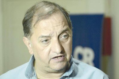 Linares responsabiliz� a Britapaja por el atraso de la obra del acueducto