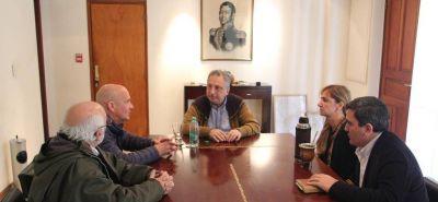 Alerta Temprana: Passalacqua recibi� a funcionario de la Comisi�n Nacional de Actividades Espaciales