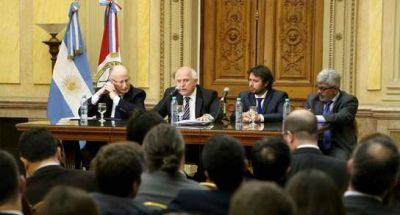 Lifschitz se reuni� con fiscales de Rosario y la regi�n