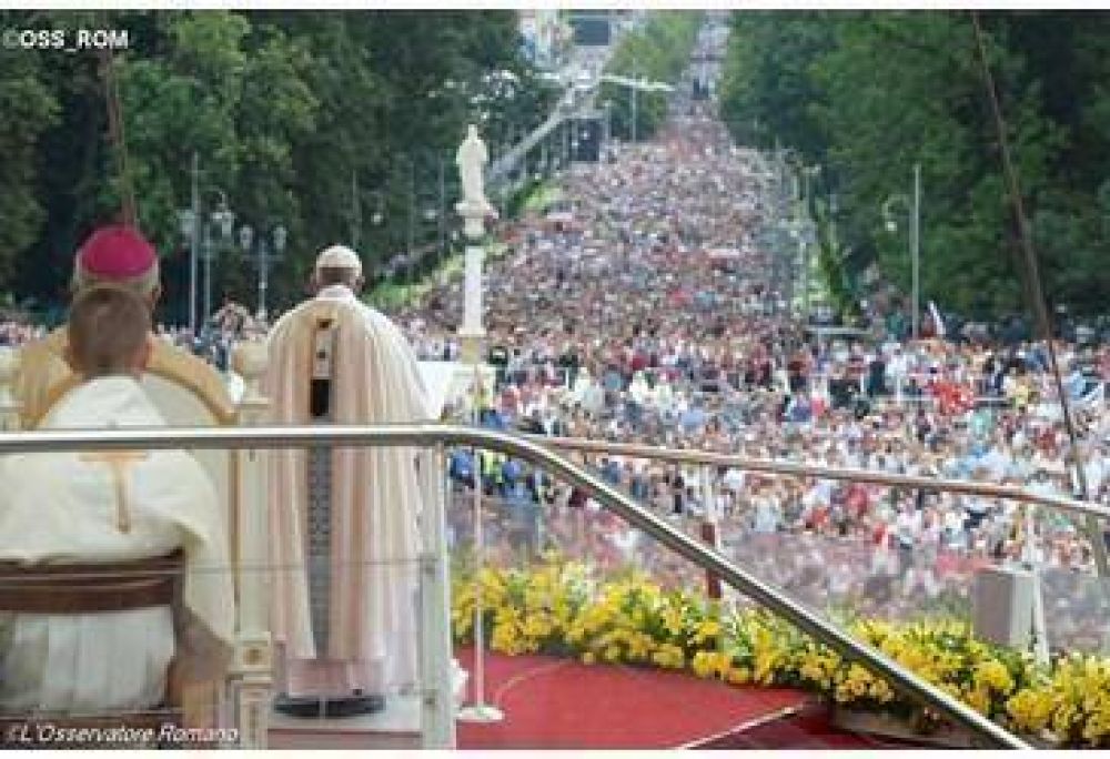 El Papa escribe a los obispos de Polonia para agradecerles la clida recepcin de su visita