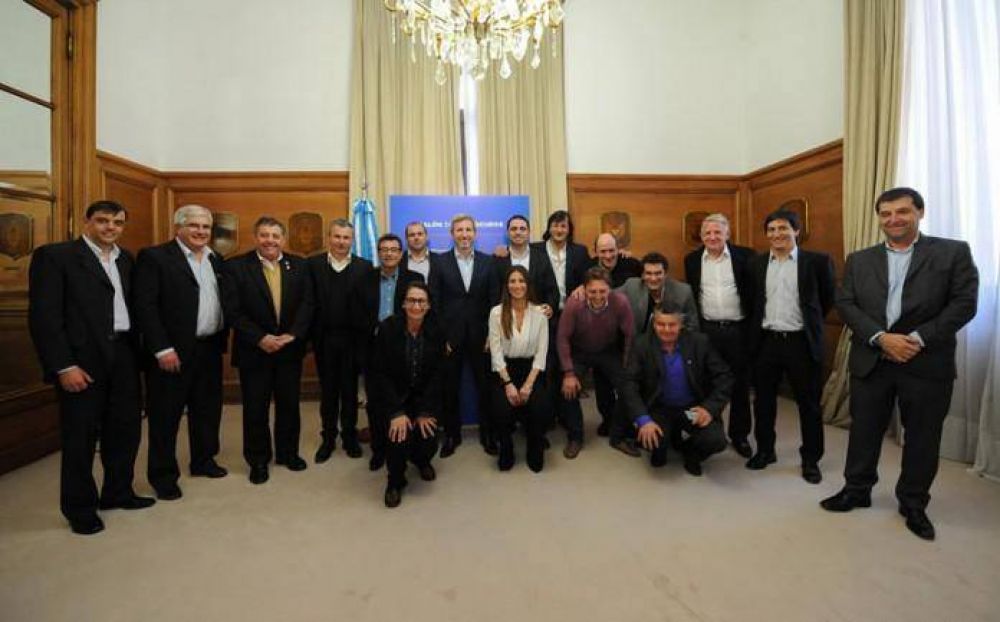 Intendentes vecinalistas fueron recibidos por el ministro Frigerio