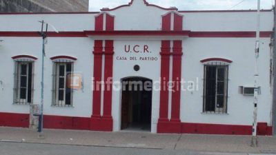 La UCR decidi� ir a las urnas el 30 de octubre