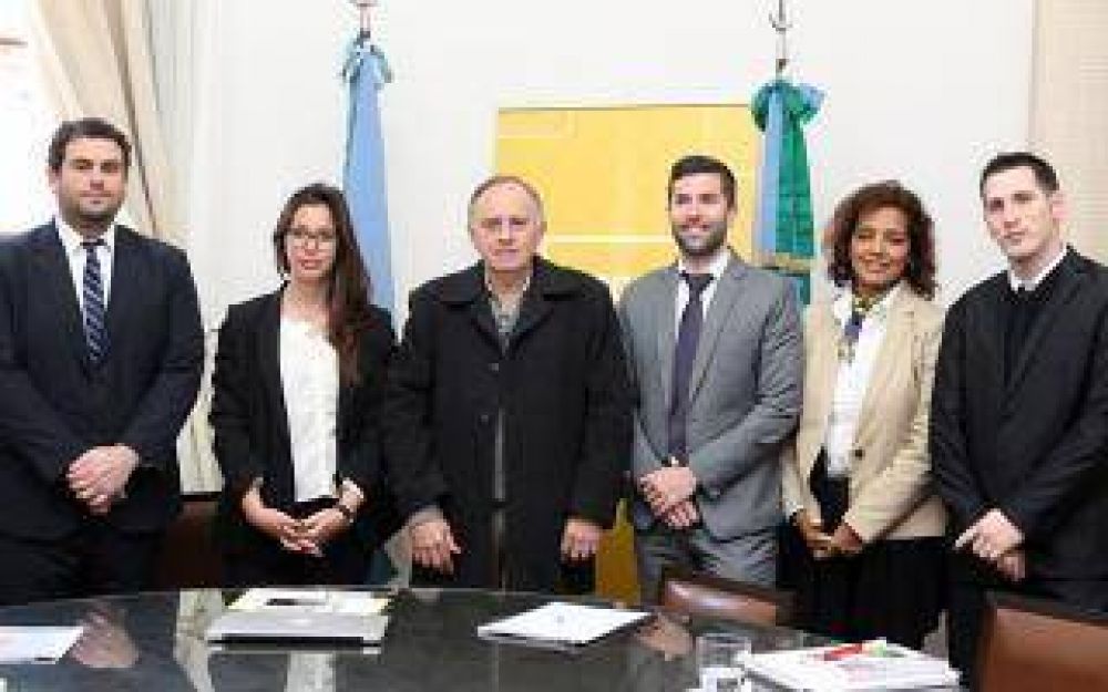 Pergamino: Se realiz� la 1� Mesa de Municipios Exportadores