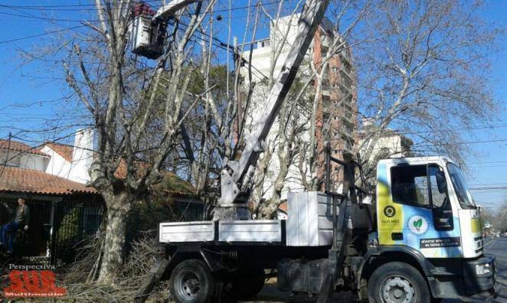 Operativo de limpieza en Quilmes centro y Villa Luj�n