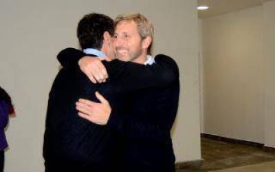 Jorge Macri y Rogelio Frigerio recorrieron obras en la estaci�n Del Valle