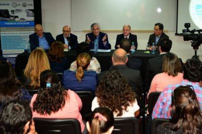 El gobernador anunci� varias obras para la Universidad Nacional de Villa Mercedes