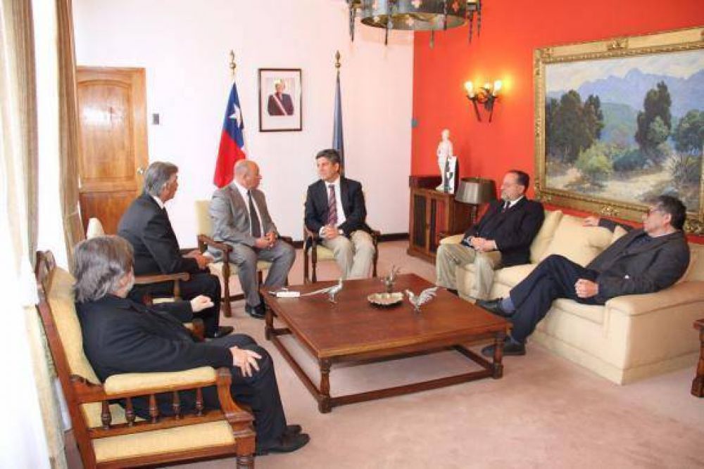Fuertes lazos de integraci�n entre chilenos y argentinos por el T�nel