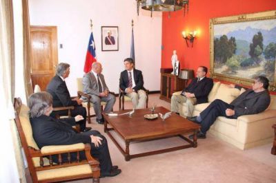 Fuertes lazos de integraci�n entre chilenos y argentinos por el T�nel