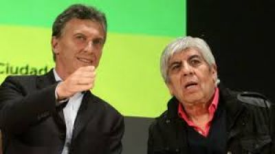 Macri almorz� con Moyano y hubo gestos amistosos