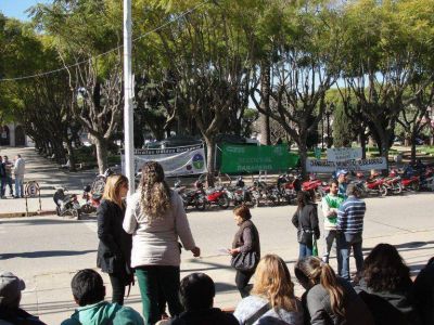 Tras los dichos de Genoud en este medio, ATE emiti� un nuevo comunicado