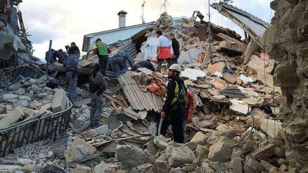 Israel ofreci a Italia su colaboracin para rescatar a las vctimas del sismo