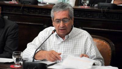 Un aliado compromete ley clave para Cornejo