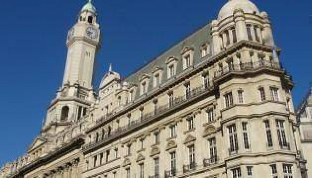 Legisladores quieren controlar el traspaso de la seguridad