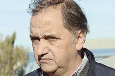 Linares dijo que �ya no hay m�s tiempo para que Naci�n dilate las obras�