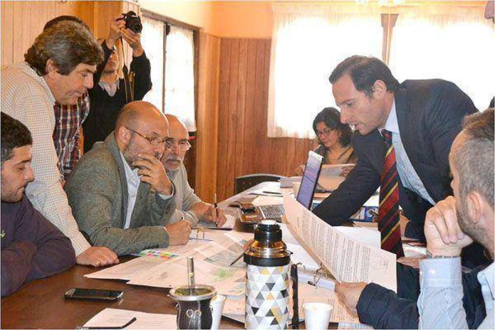 Pino: �Confiamos en que este proyecto se convertir� en una realidad para todos los vecinos�