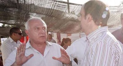 Corral y LIfschitz en aniversarios de dos escuelas