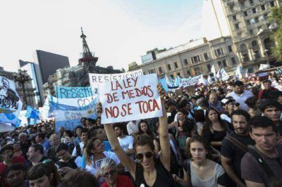 Preocupaci�n en el Gobierno por la escalada de protestas kirchneristas