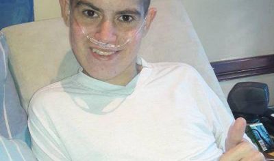 Denuncian que Martiniano no ayuda a un joven discapacitado y electrodependiente