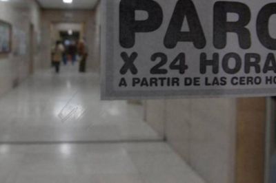 Ante la falta de convocatoria del gobierno, m�dicos bonaerenses confirmaron paro para la pr�xima semana