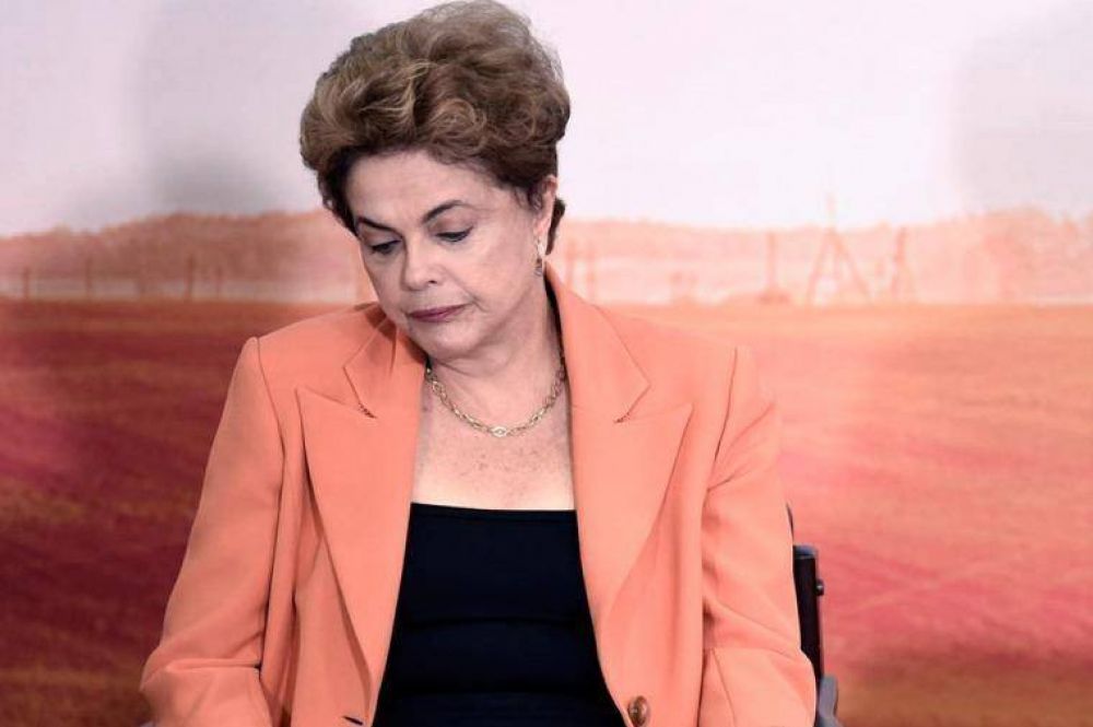 En medio del juicio poltico a Rousseff, la Polica Federal denunci por corrupcin a Lula