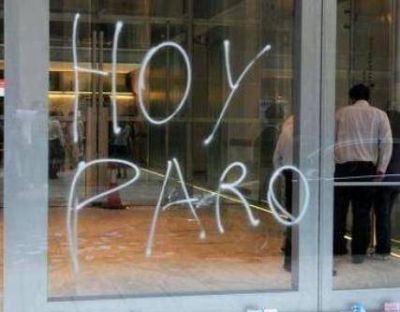 M�dicos y docentes ir�n al paro la pr�xima semana