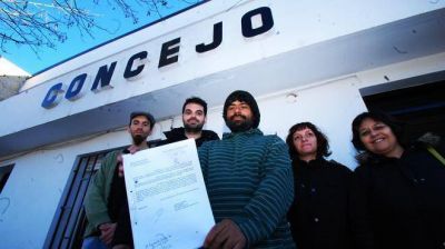 Piden rebaja en el servicio del agua potable